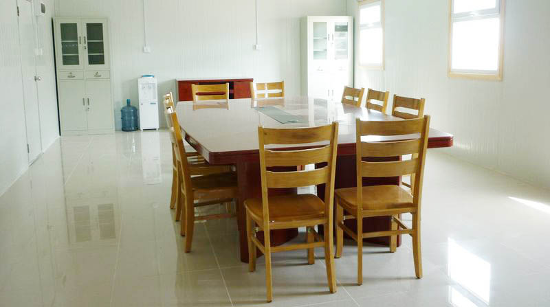 5937a7463facd.jpg 會(huì)議室1.jpg